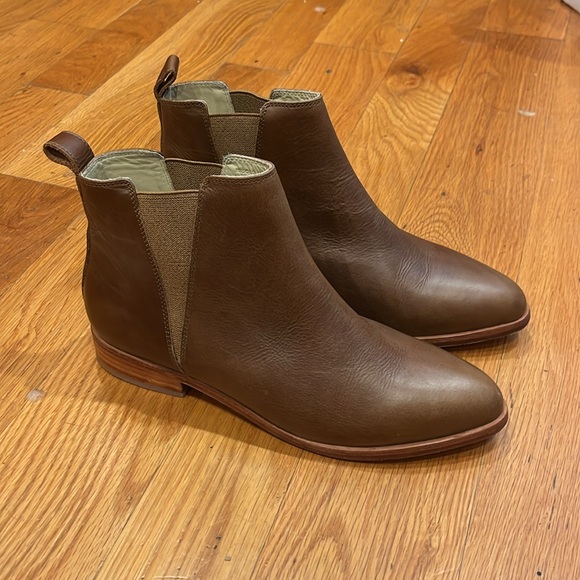 Nisolo Eva Everyday Chelsea Boot 8.5 - Picture 2 of 8